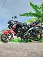 Yamaha FZs